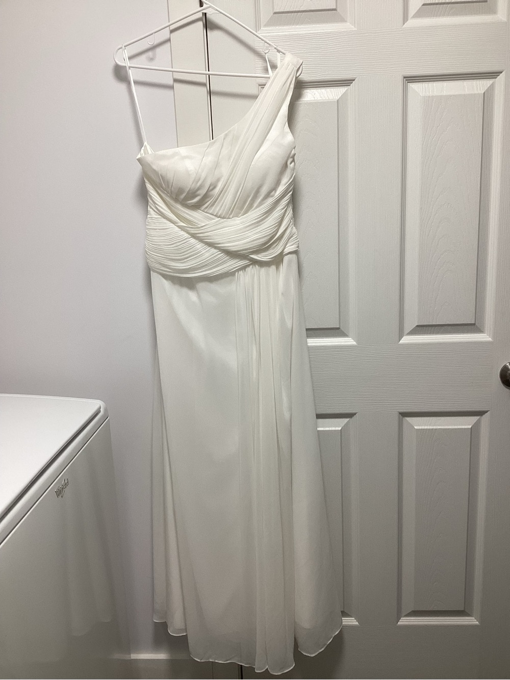 Beautiful and Elegant One-Shoulder White Evening Dress